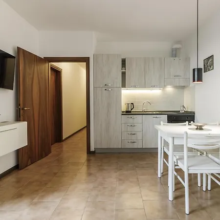 Cavour 2 Апартаменты Больцано