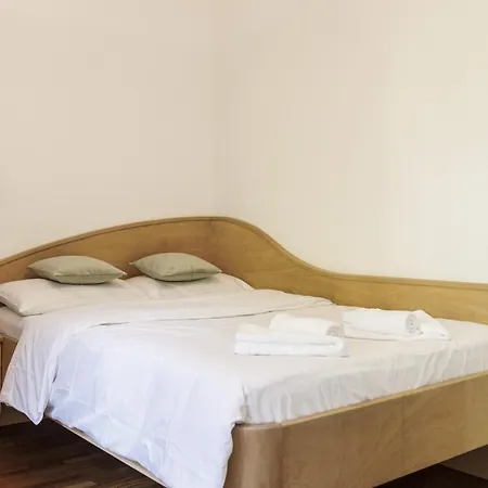 Cavour 2 * Больцано