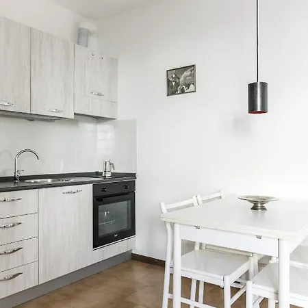 아파트 Cavour 2 *